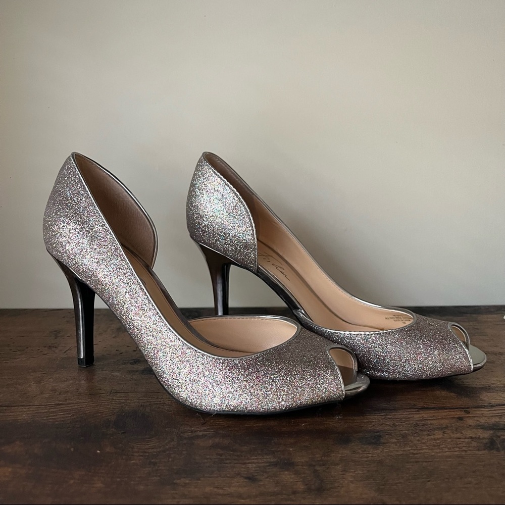 Marc Fisher Joey PeepToe Heels Metallic/Glitter 7M